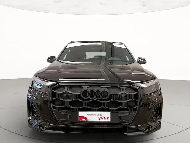 Usata Audi Q7 S-Line 286 CV (210 kW) 2025 Nero mito metallizzato SUV