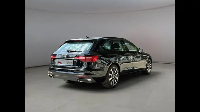 Usata Audi A4 Design 136 CV (100 kW) 2025 Nero Berlina