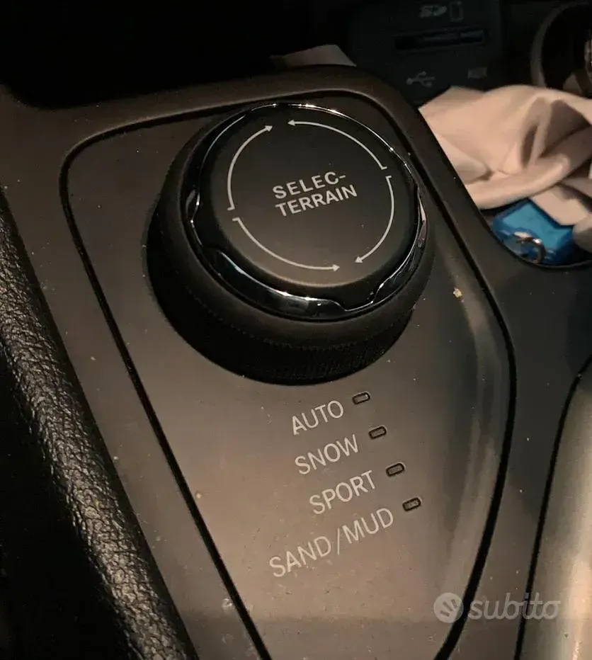 Usata Jeep Cherokee Night Eagle 200 CV (147 kW) 2016 Grigio SUV