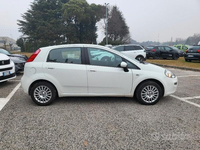 Usato 2014 Fiat Punto 1.4 LPG_Hybrid 77 CV (5.800 €)