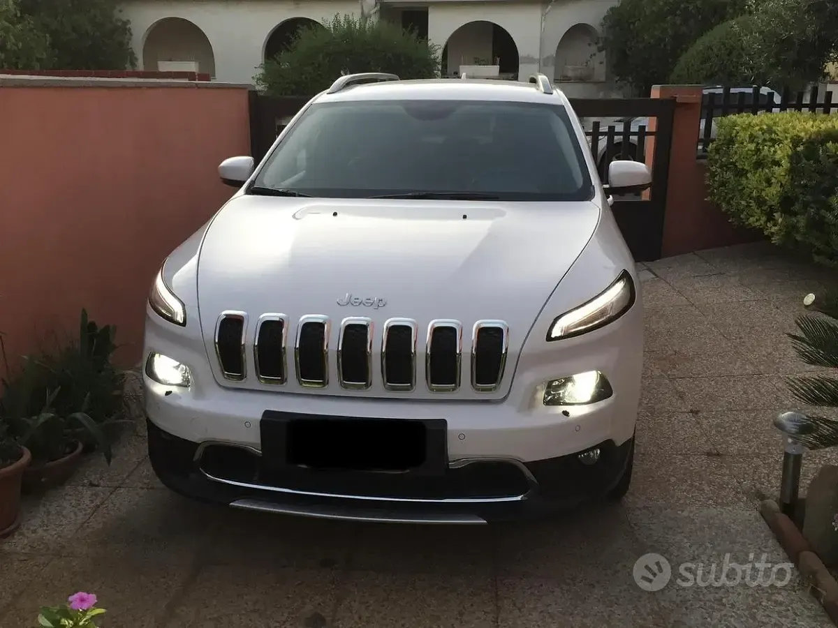 Usata Jeep Cherokee Limited 140 CV (102 kW) 2017 Bianco SUV