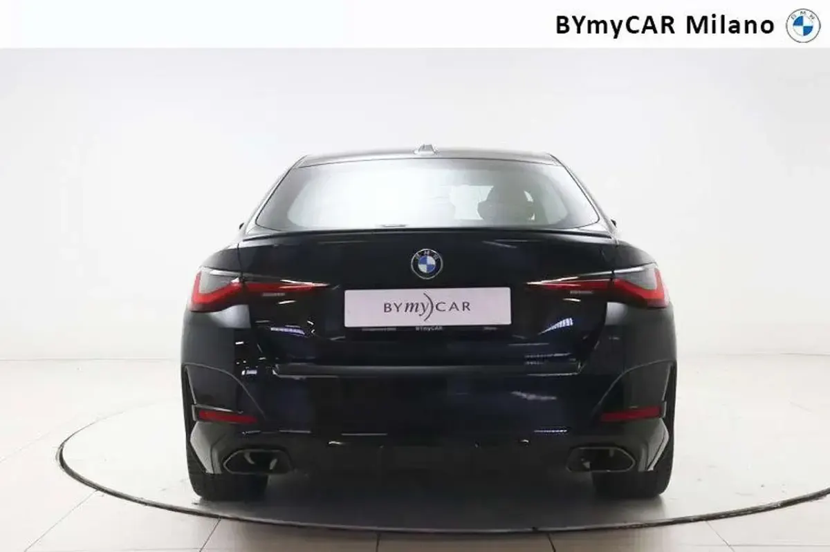 Usata BMW 440 Gran Coupé 374 CV (275 kW) 2022 Nero zaffiro Coupé