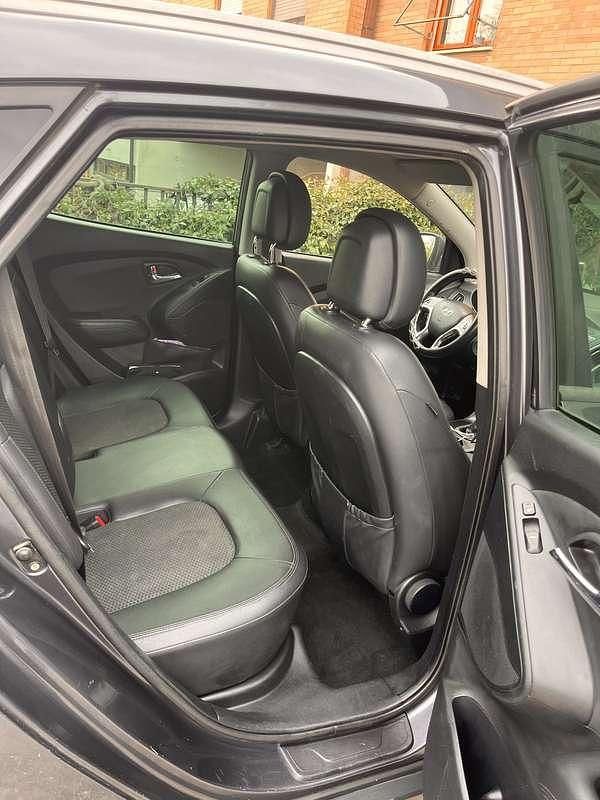Usata Hyundai ix35 Comfort 116 CV (85 kW) 2011 Grigio SUV