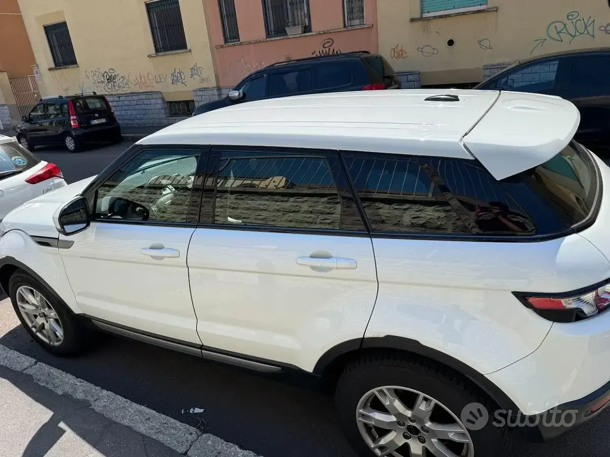 Usata Land Rover Range Rover evoque 190 CV (139 kW) 2012 Bianco SUV