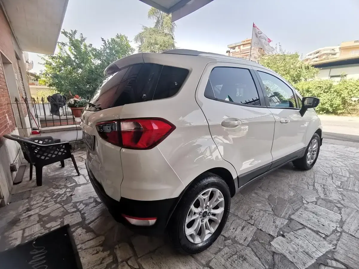 Usata Ford Ecosport Business Edition 95 CV (69 kW) 2016 Bianco SUV