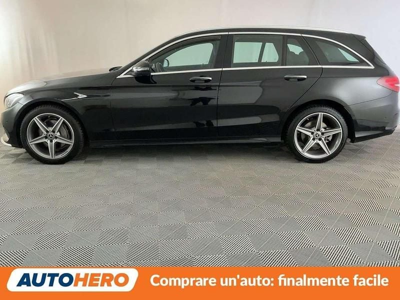 Usata Mercedes C220 Premium 170 CV (125 kW) 2017 Nero Station wagon