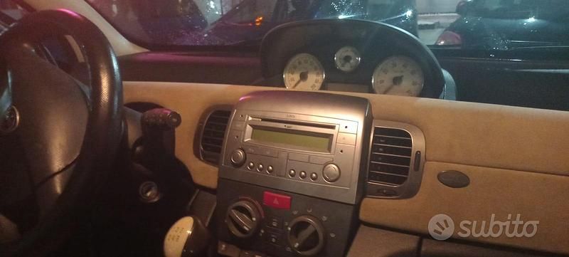 Usata Lancia Ypsilon 2003 Utilitaria