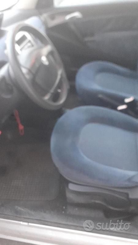 Usata Lancia Ypsilon 80 CV (58 kW) 2005 Utilitaria