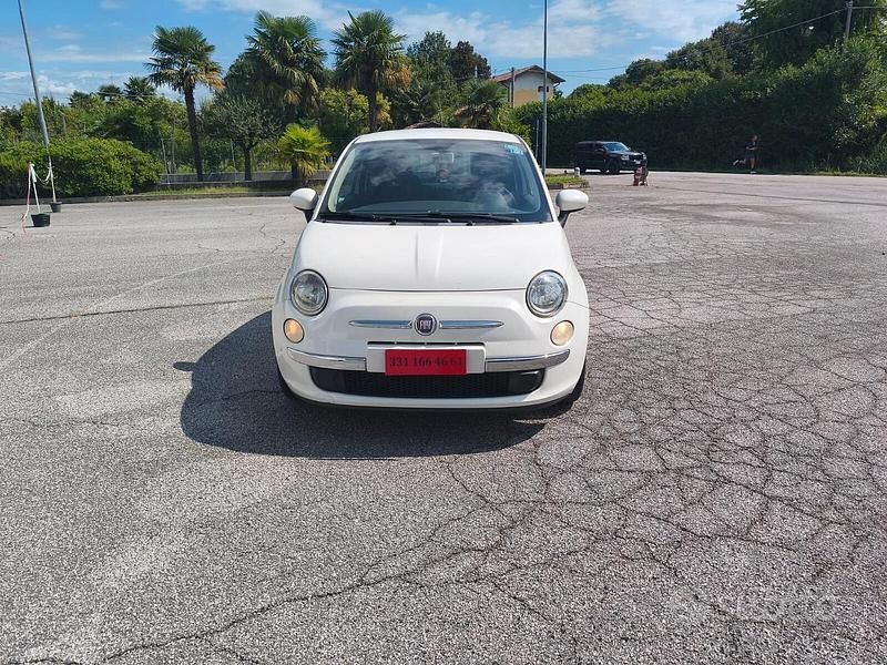 Usata Fiat 500 75 CV (55 kW) 2009 Bianco Berlina