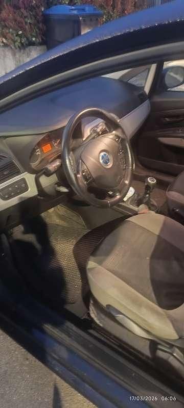 Usata Fiat Punto 60 CV (44 kW) 2006 Utilitaria