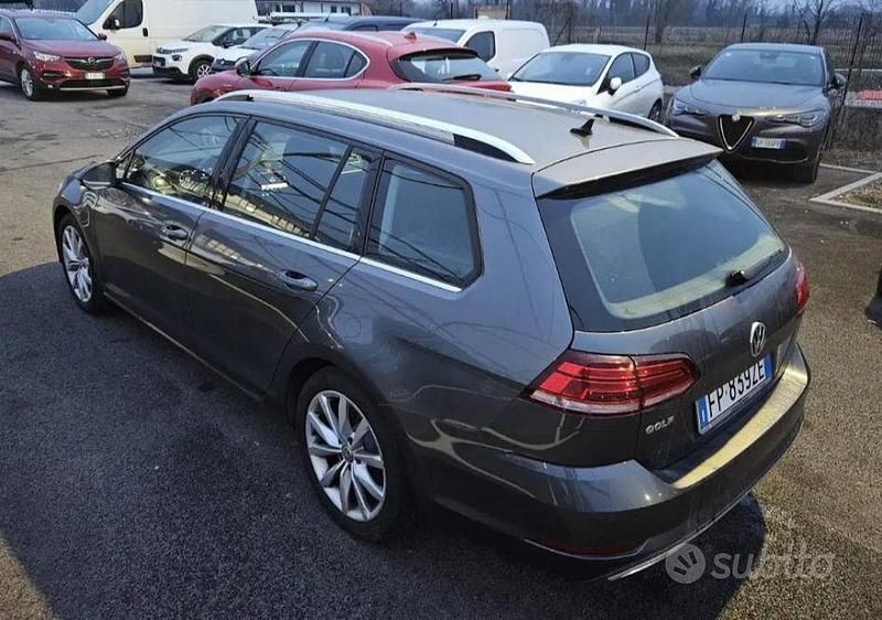 Usata VW Golf VII Executive 150 CV (110 kW) 2018 Grigio Station wagon