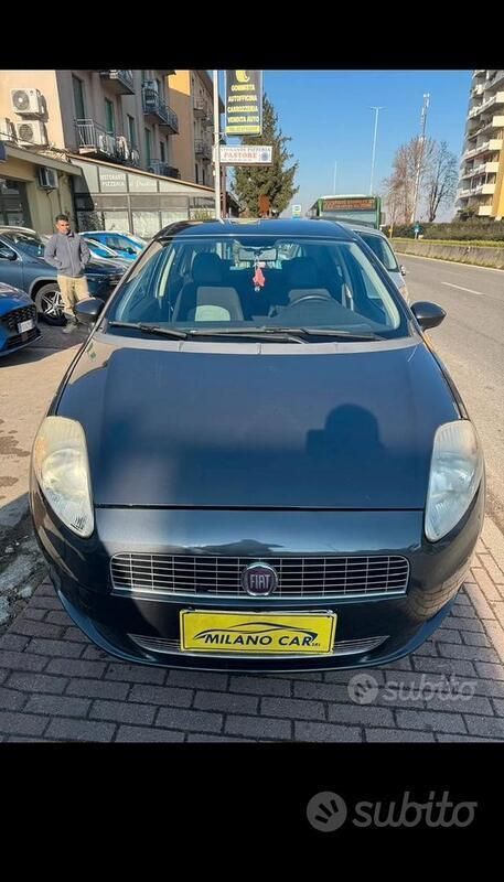 Grigio Usata 2008 Fiat Punto Due volumi | 3500 € - Immagine 1/4