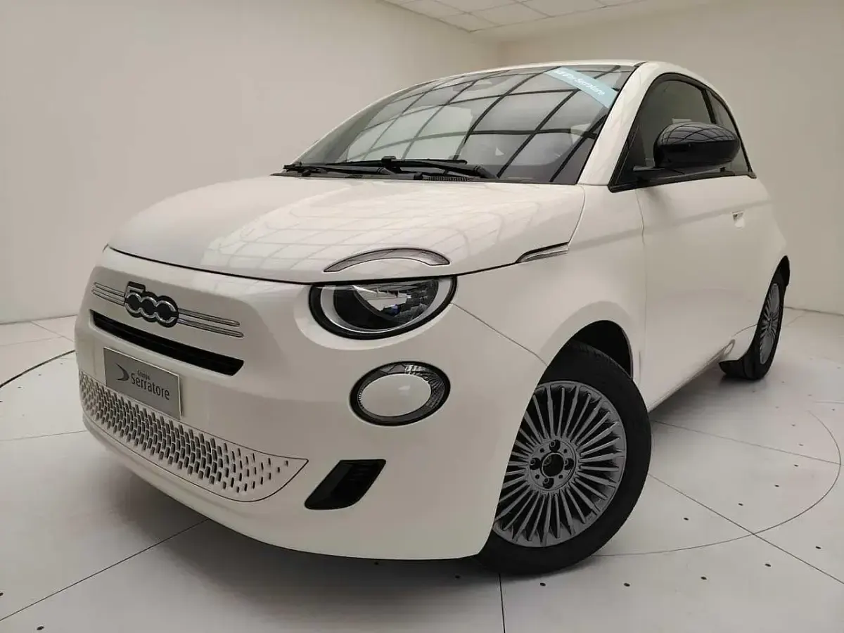 Usata Fiat 500 Icon 65 CV (47 kW) 2026 Utilitaria