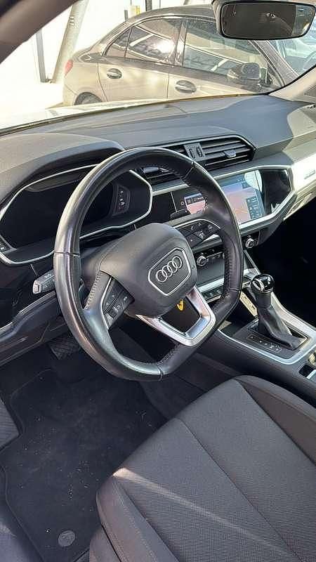 Usata Audi Q3 Business 190 CV (139 kW) 2019 Argento SUV