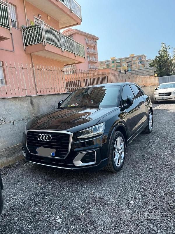 Usata Audi Q2 116 CV (85 kW) 2017 Nero SUV