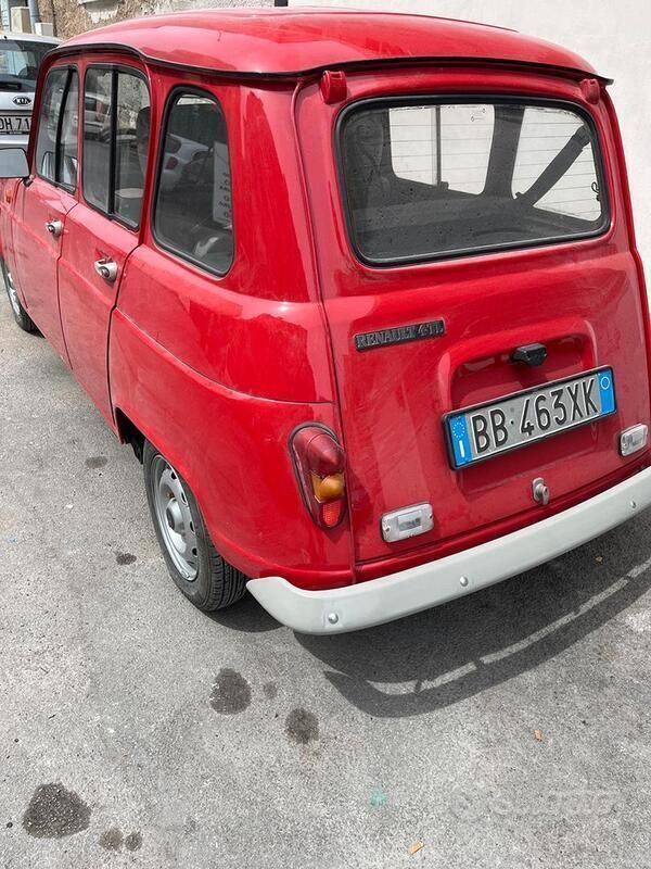 Usata Renault R4 33 CV (24 kW) 1991 Rosso Berlina