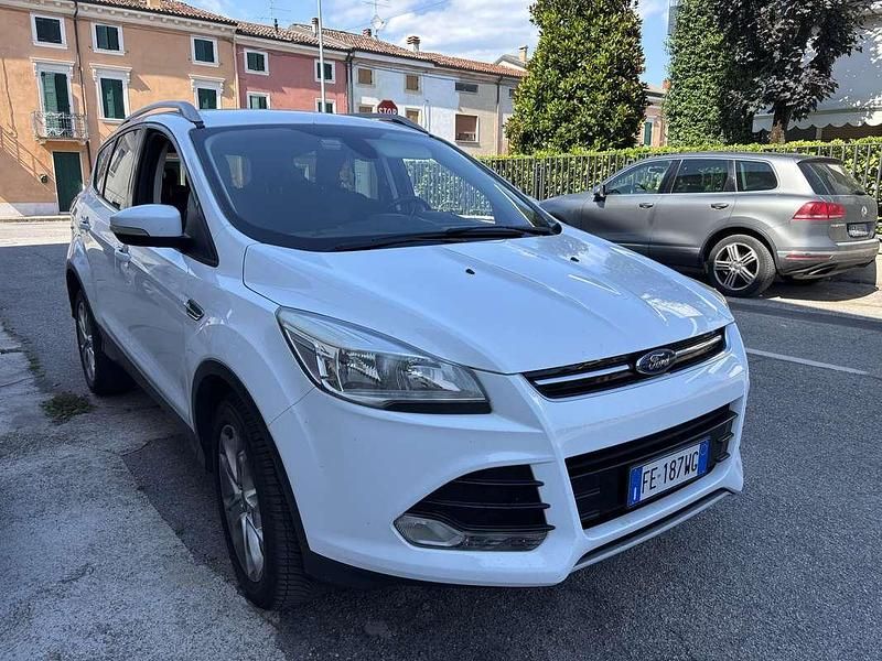 Usata 2016 Ford Kuga Titanium SUV | 7990 € (Super prezzo) - Immagine 1/4