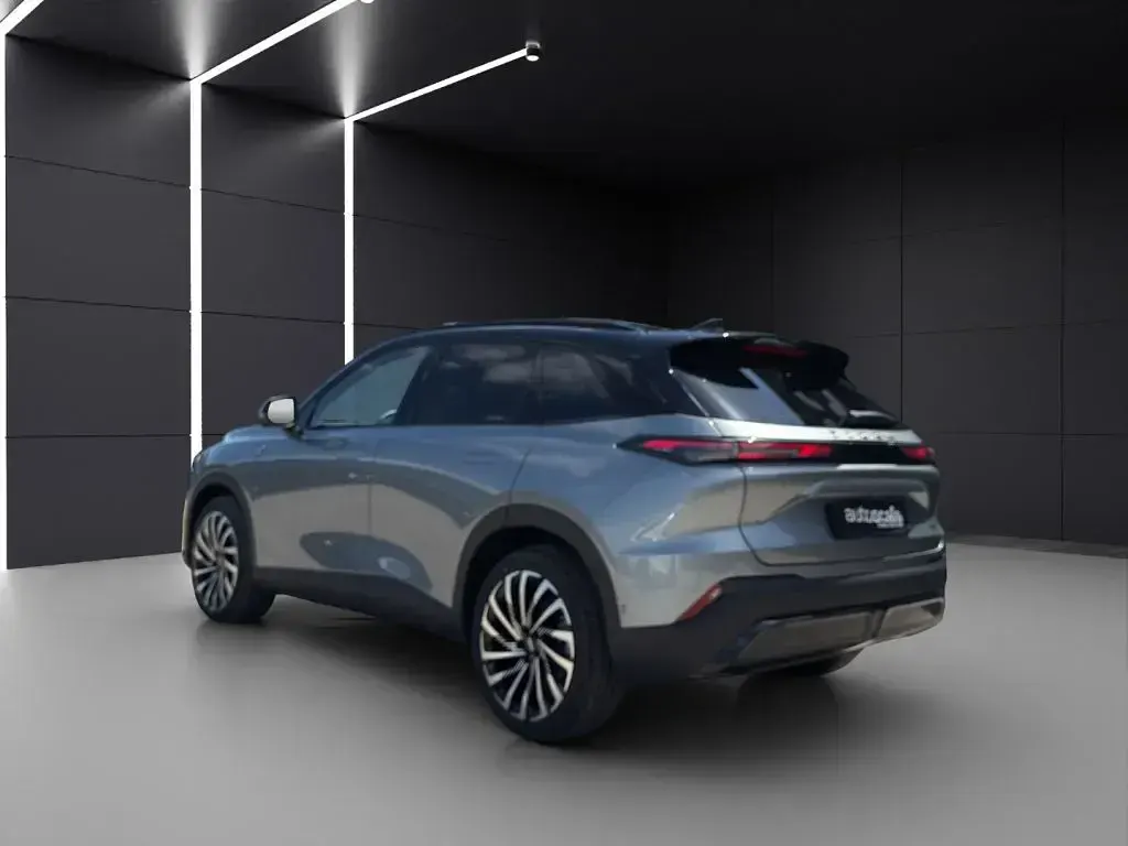 Usata Tiger Six 177 CV (130 kW) 2025 SUV