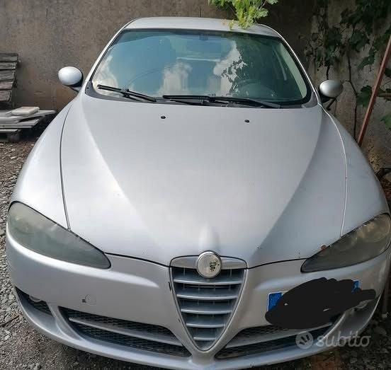 Usata Alfa Romeo 147 120 CV (88 kW) 2006 Utilitaria