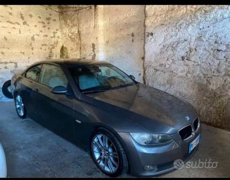 Usata BMW 320 177 CV (130 kW) 2008 Grigio Coupé