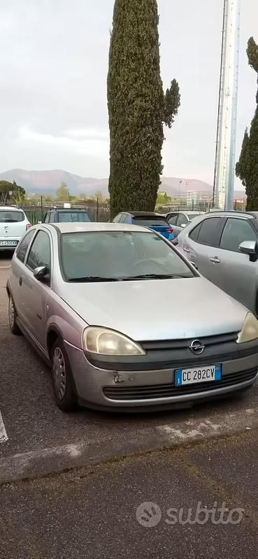 Usata Opel Corsa 75 CV (55 kW) 2002 Grigio Utilitaria