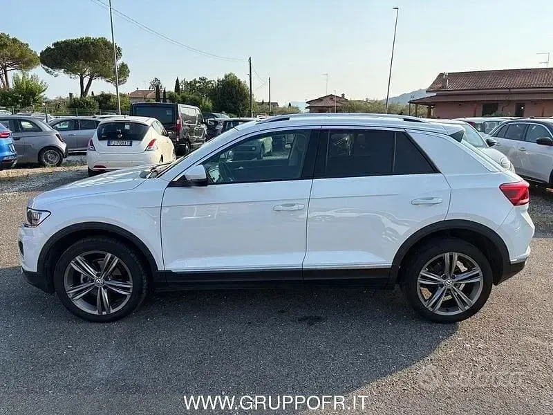 Usata VW T-Roc Advance 116 CV (85 kW) 2019 Bianco SUV