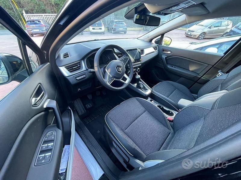 Usata Renault Captur Intens 101 CV (74 kW) 2022 Nero SUV