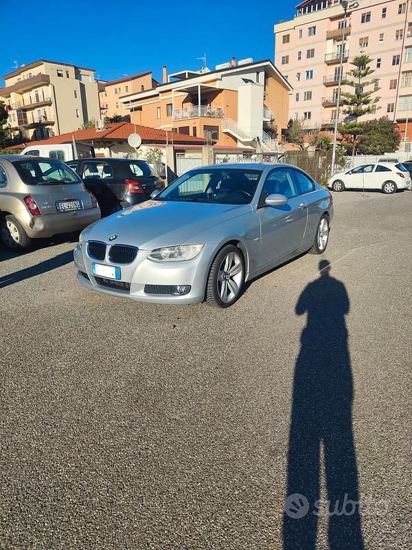 Usata BMW 320 177 CV (130 kW) 2009 Grigio Coupé
