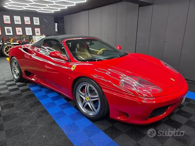 Gebraucht Ferrari 360 400 PS (294 kW) 2004 Rot Cabrio