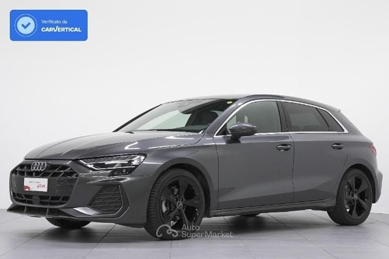 Grigio daytona perla Usata 2024 Audi A3 S-Line Tre volumi | 36.800 € (Cara) - Immagine 1/4