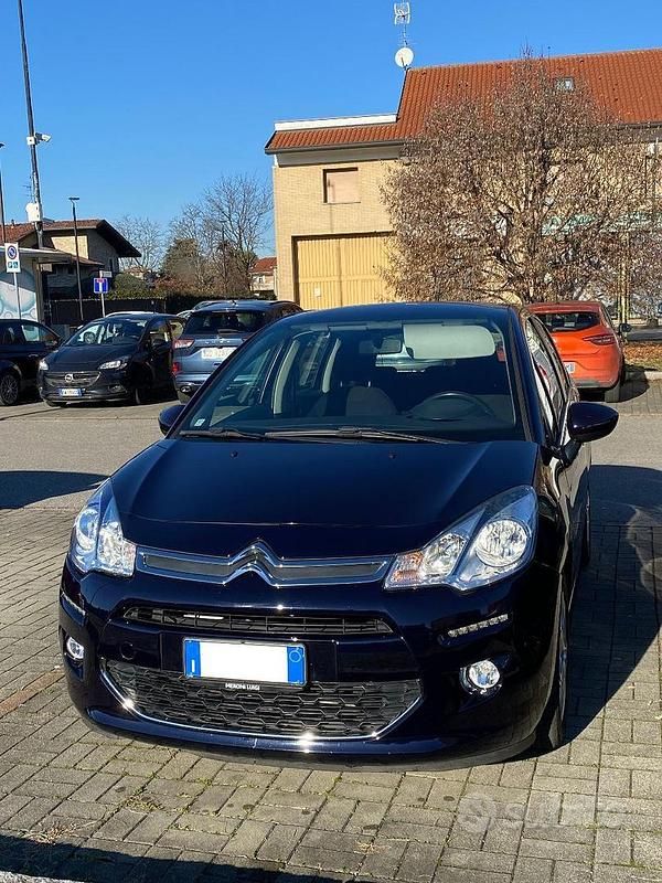 Blu Usata 2015 Citroën C3 Exclusive Due volumi | 6000 € (Buon prezzo) - Immagine 1/4