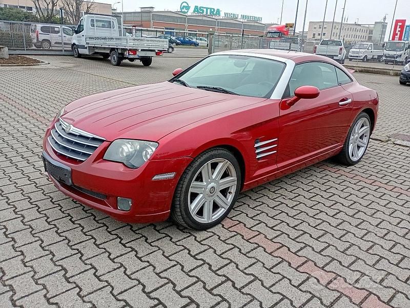 Rosso Usata 2004 Chrysler Crossfire Limited Coupé | 6900 € (Buon prezzo) - Immagine 1/4