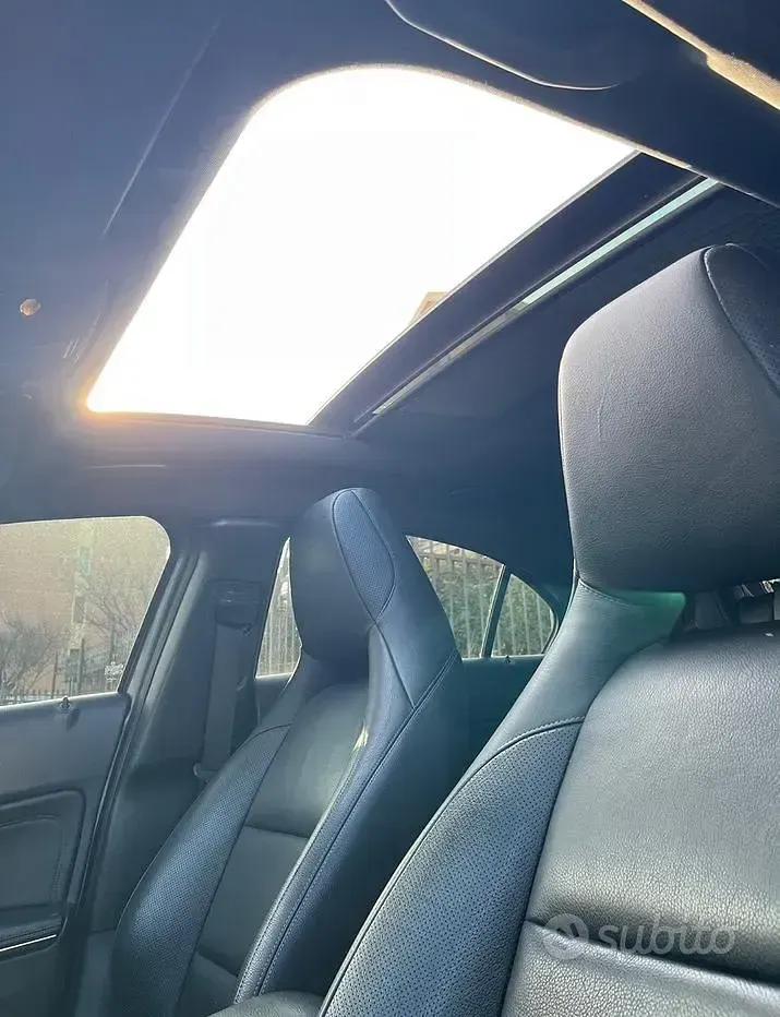 Usata Mercedes A45 AMG AMG 381 CV (280 kW) 2017 Grigio Utilitaria