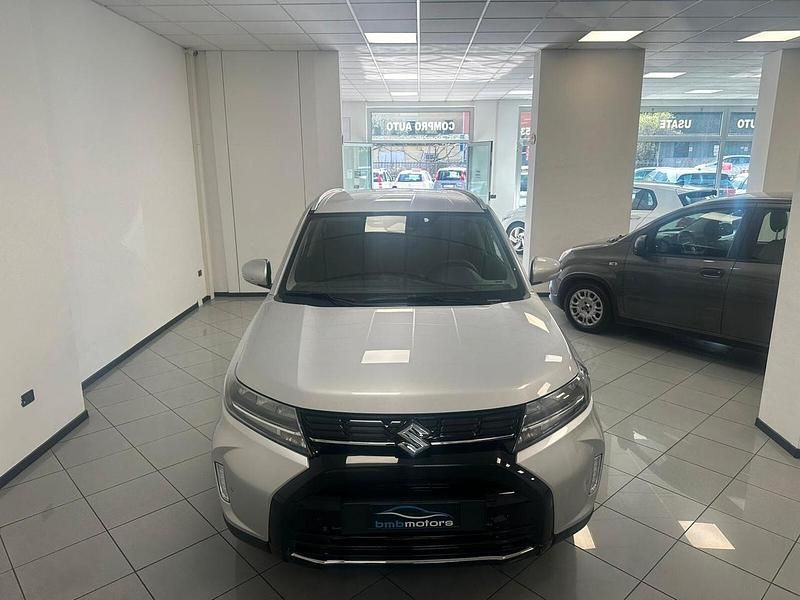 Usata Suzuki Vitara 129 CV (94 kW) 2024 Argento SUV