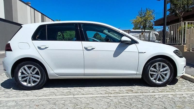 Usata VW Golf VII 110 CV (80 kW) 2018 Bianco Berlina