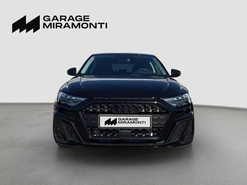 Usata Audi A1 Ambiente 116 CV (85 kW) 2025 Nero SUV