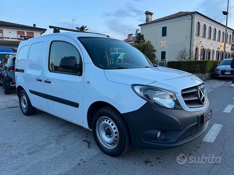 Usata Mercedes Citan 109 Business 95 CV (69 kW) 2020 Bianco Berlina