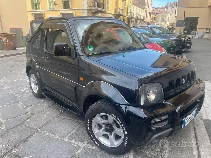 Usata Suzuki Jimny 85 CV (62 kW) 2007 Nero SUV