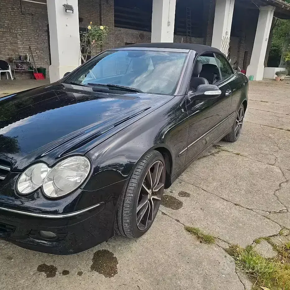 Usata Mercedes CLK200 184 CV (135 kW) 2006 Nero Cabrio