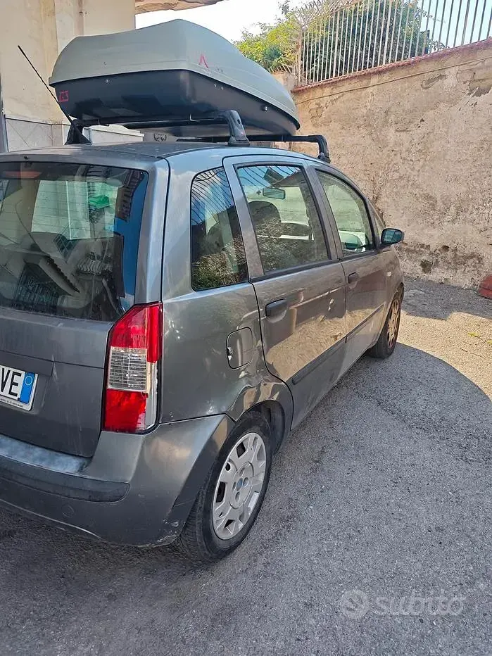 Usata Fiat Idea 80 CV (58 kW) 2008 Grigio Monovolume