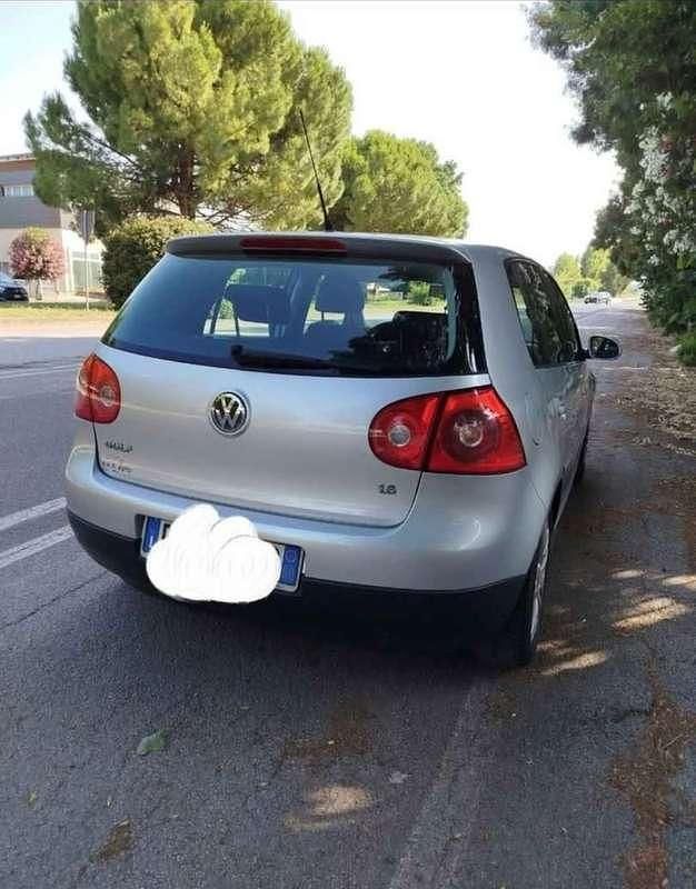 Usata VW Golf VI Comfortline 102 CV (75 kW) 2008 Utilitaria