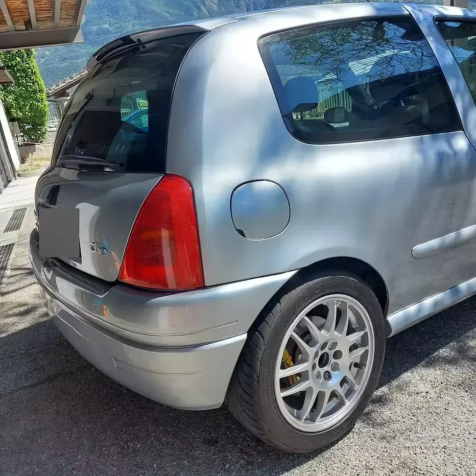 Usata Renault Clio R.S. 169 CV (124 kW) 2001 Berlina