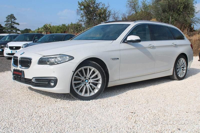 Bianco Usata 2016 BMW 530 Luxury Line Station wagon | 13.999 € (Ottimo prezzo) - Immagine 1/4