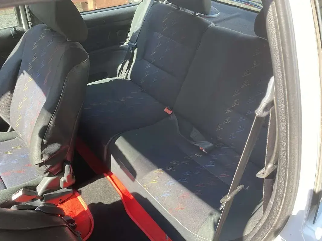 Usata Peugeot 106 Sport 75 CV (55 kW) 1998 Utilitaria