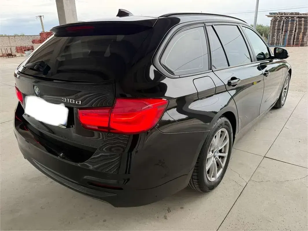 Usata BMW 318 90 CV (66 kW) 2018 Station wagon