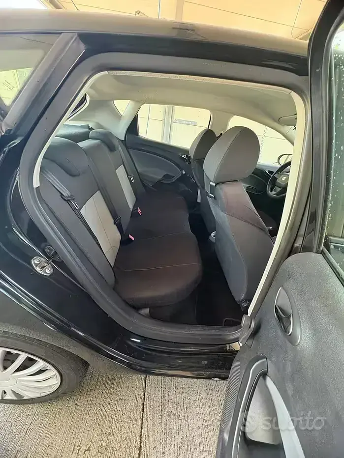 Usata Seat Ibiza 69 CV (50 kW) 2013 Nero Berlina