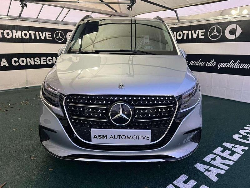 Nuova Mercedes V250 Avantgarde 190 CV (139 kW) 2025 Grigio Monovolume