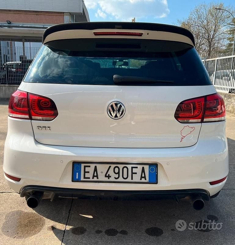 Usata VW Golf VI GTI 211 CV (155 kW) 2010 Bianco Utilitaria