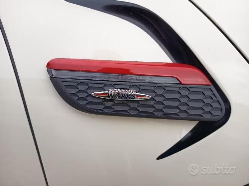 Usata Mini Cooper 195 CV (143 kW) 2019 Utilitaria
