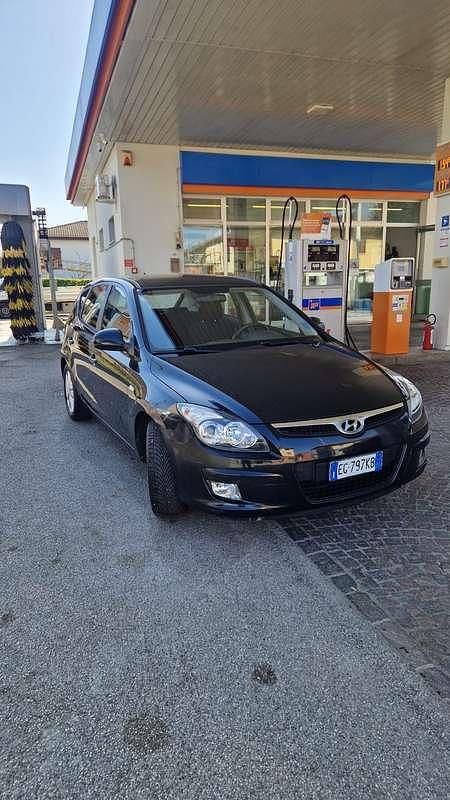Usata Hyundai i30 109 CV (80 kW) 2007 Utilitaria